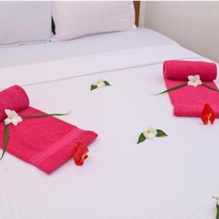Negombo Royal Villa By Hotel Oviniru Eksteriør bilde