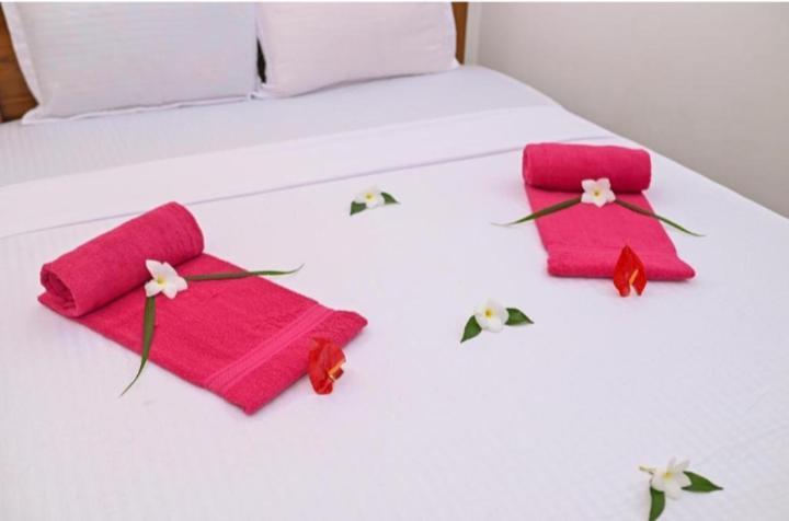 Negombo Royal Villa By Hotel Oviniru Eksteriør bilde