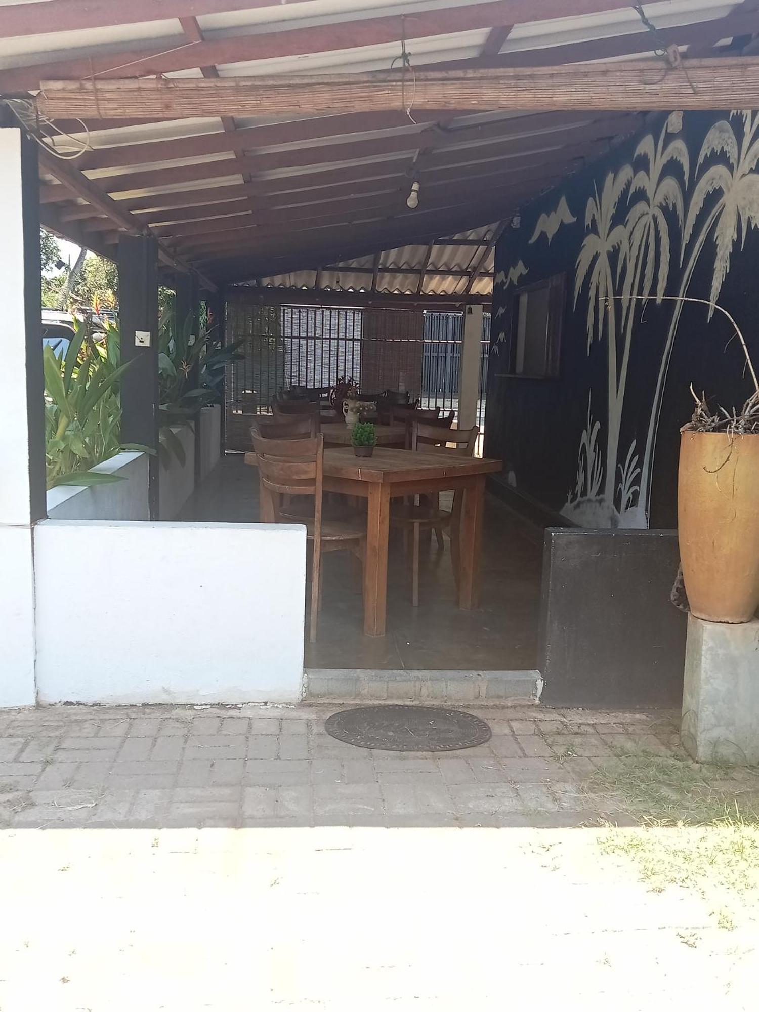 Negombo Royal Villa By Hotel Oviniru Eksteriør bilde